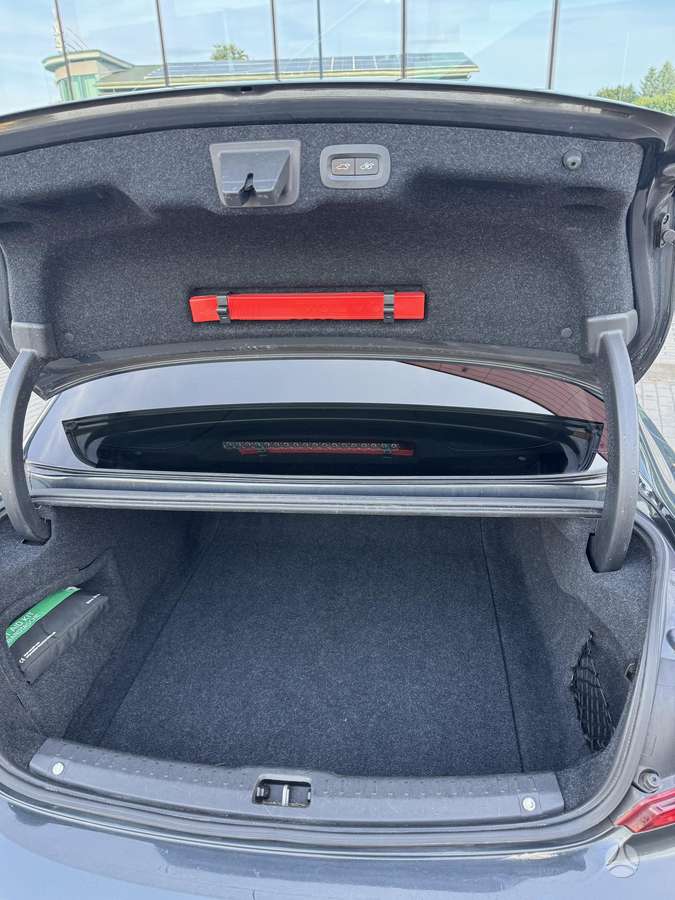 Volvo S90, 2.0 l., Седан