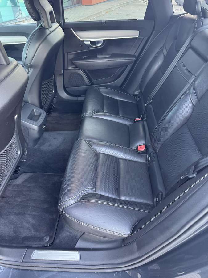 Volvo S90, 2.0 l., Седан