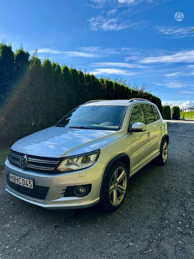 Volkswagen Tiguan - 2