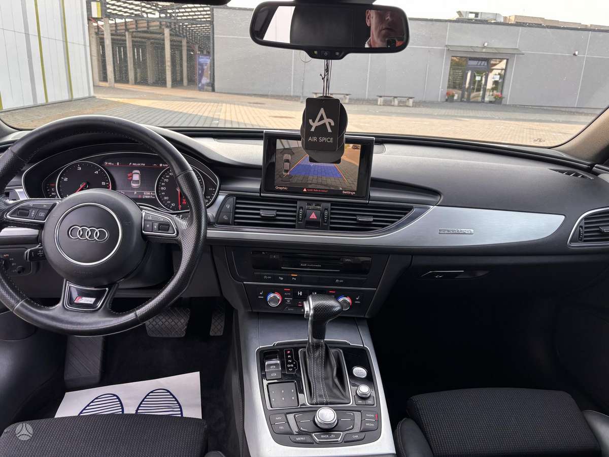 Audi A6, 3.0 l., Седан