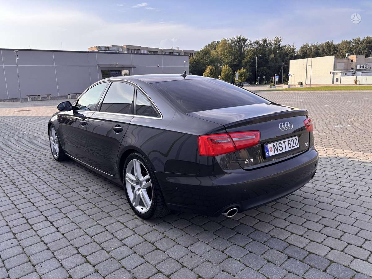 Audi A6, 3.0 l., Седан