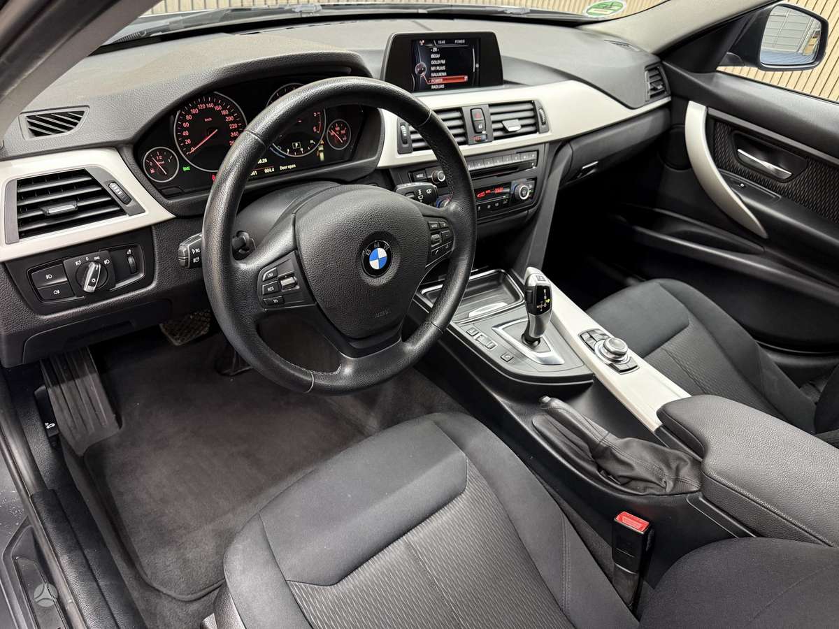 BMW 320, 2.0 l., universalas