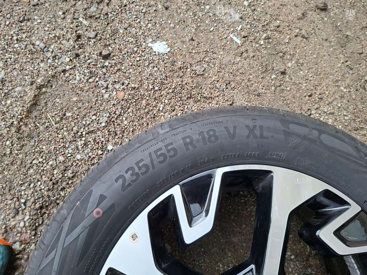 Continental, vasarinės 235/55 R18