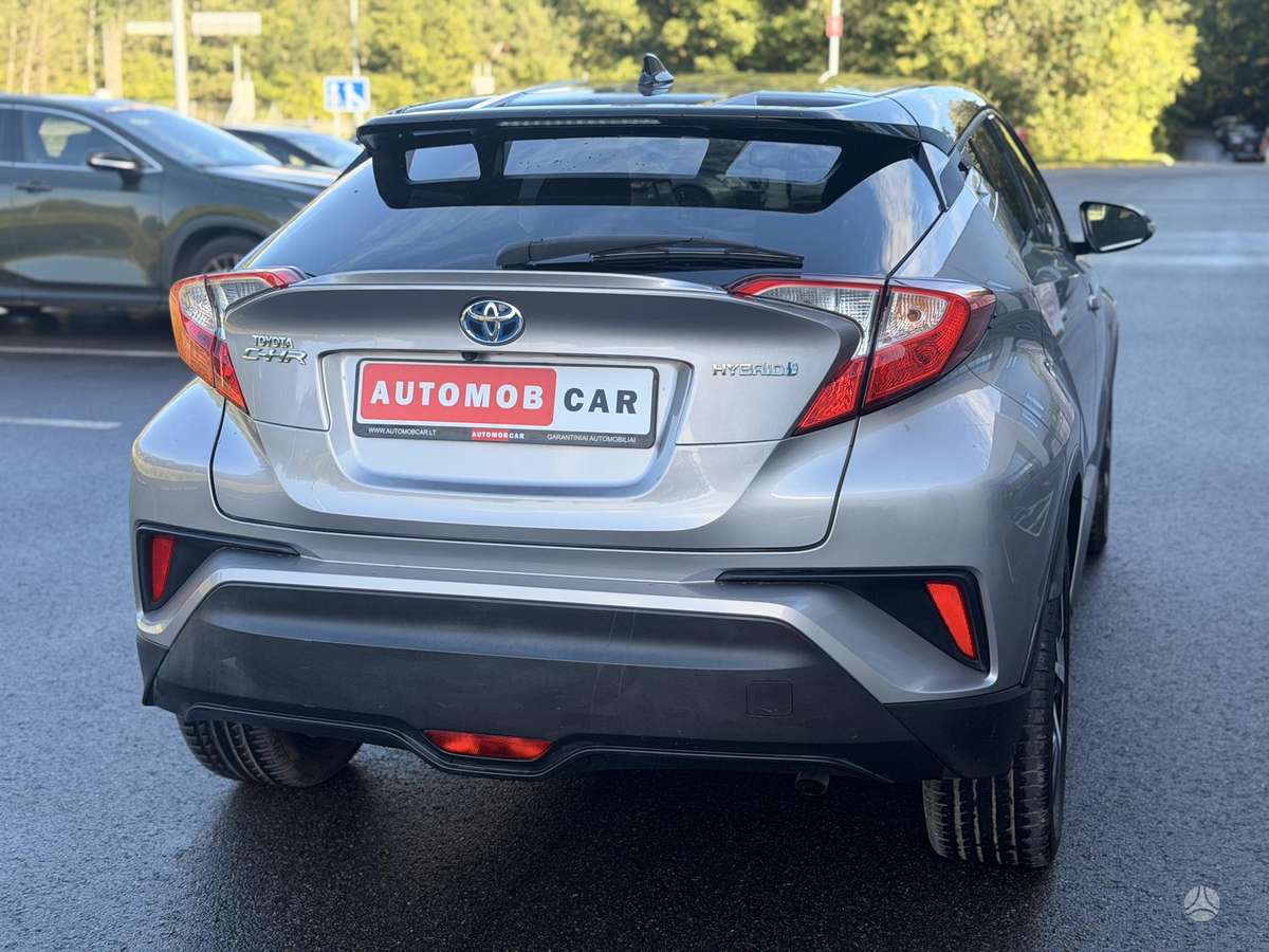 Toyota C-HR - 5