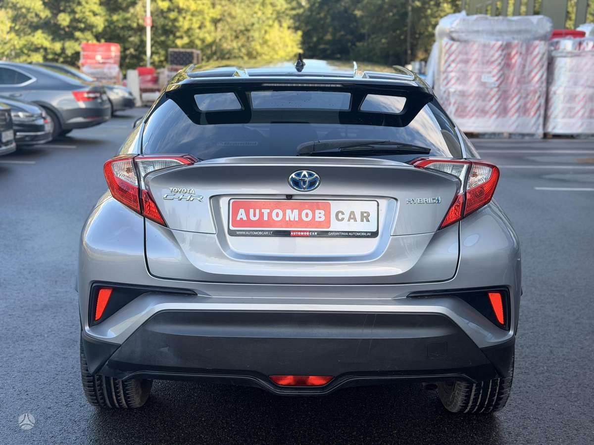Toyota C-HR - 6