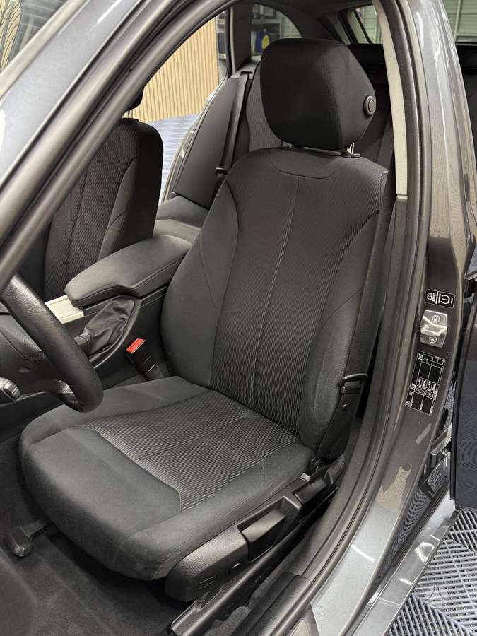 BMW 320, 2.0 l., universalas