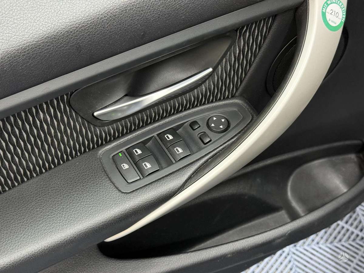 BMW 320, 2.0 l., universalas