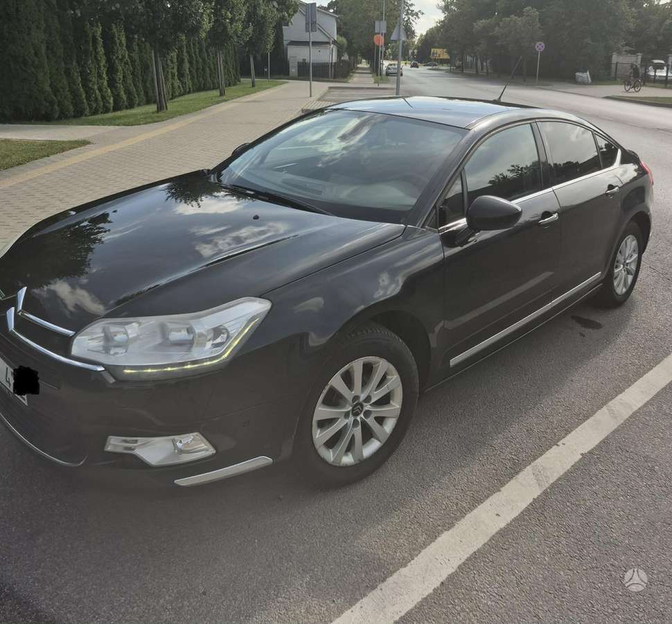 Citroen C5, 1.6 l., Седан