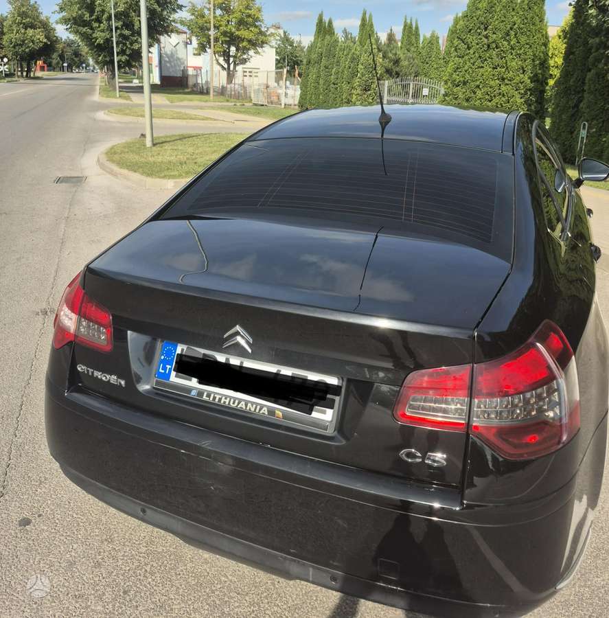 Citroen C5, 1.6 l., Седан
