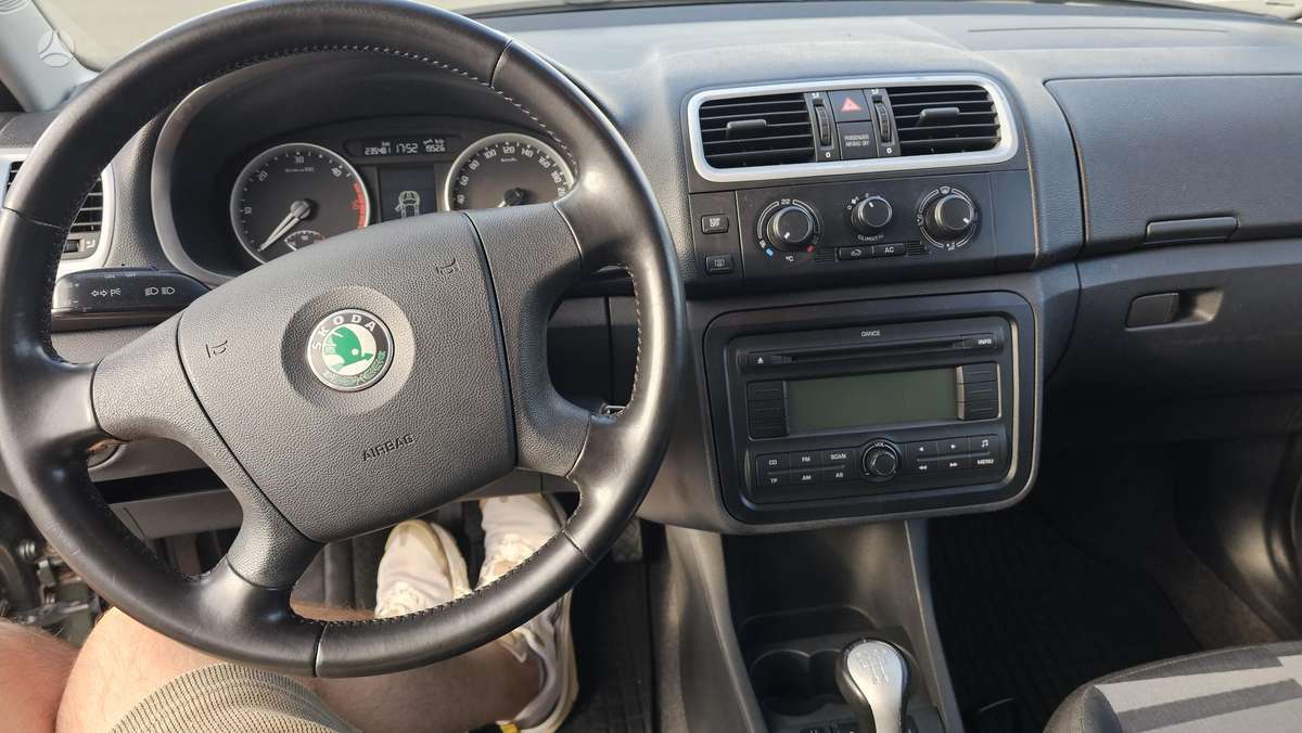 Škoda Roomster - 10