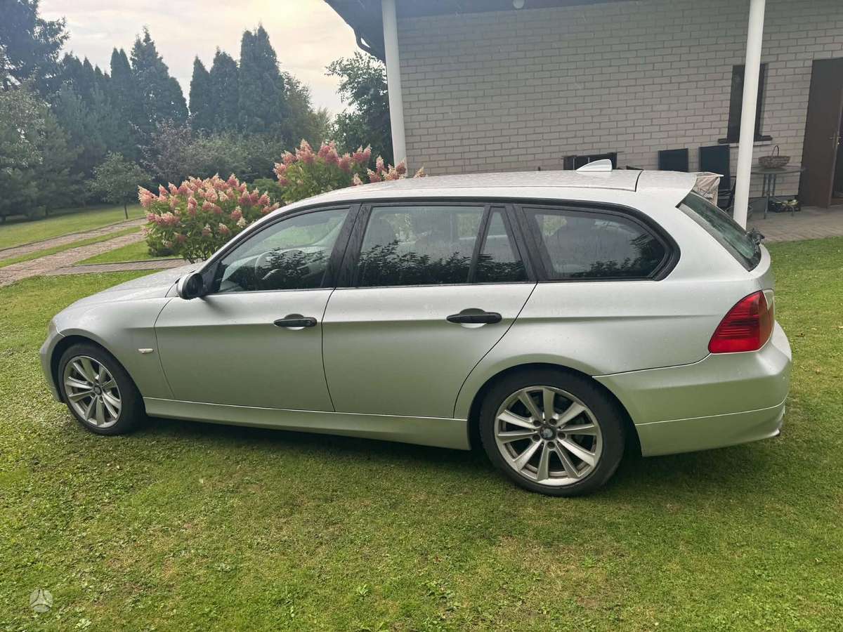 BMW 318, 2.0 l., Универсал