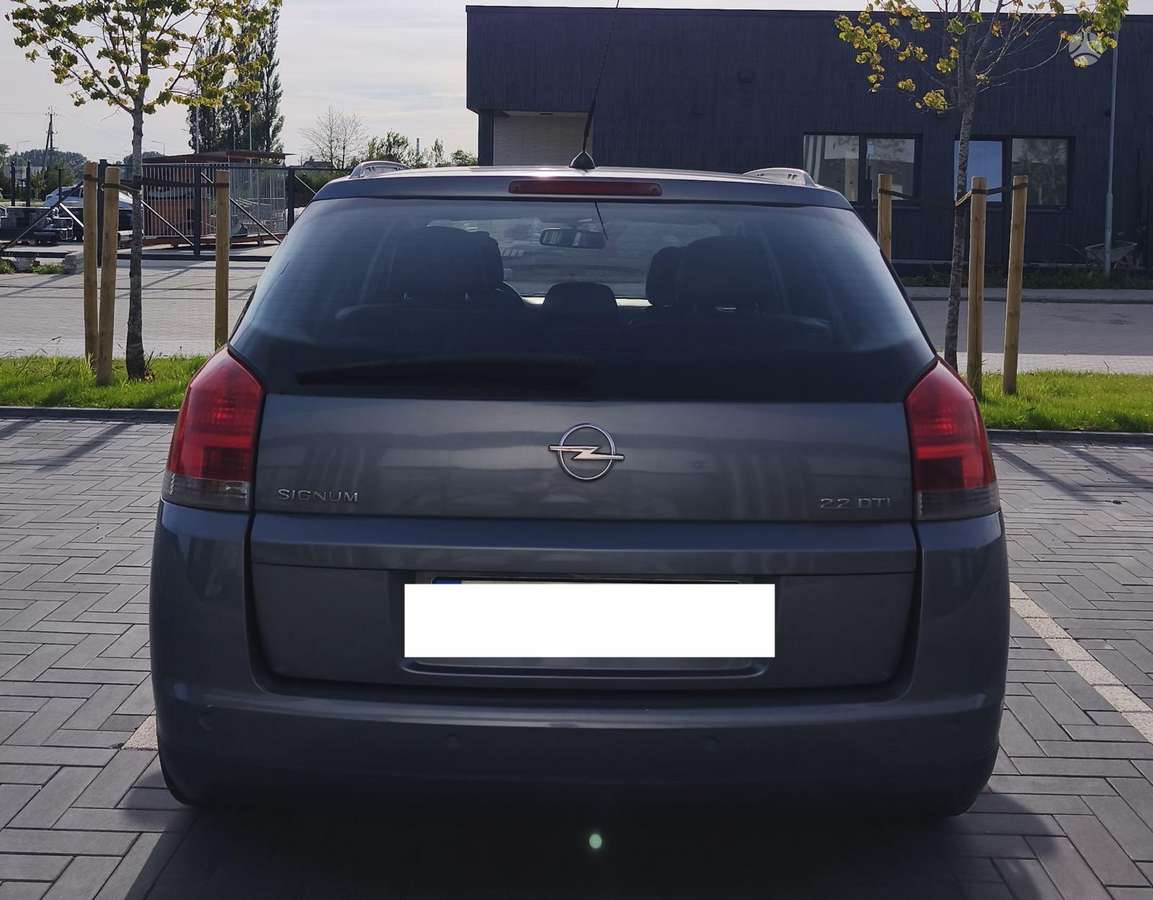 Opel Signum, 2.2 l., Хэтчбек