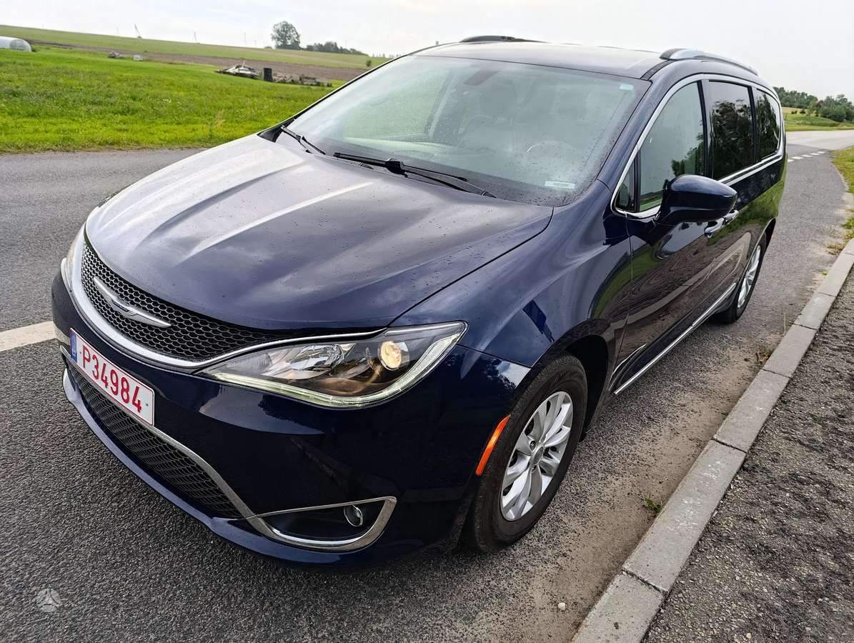 Chrysler Pacifica, 3.6 l., Минивэн