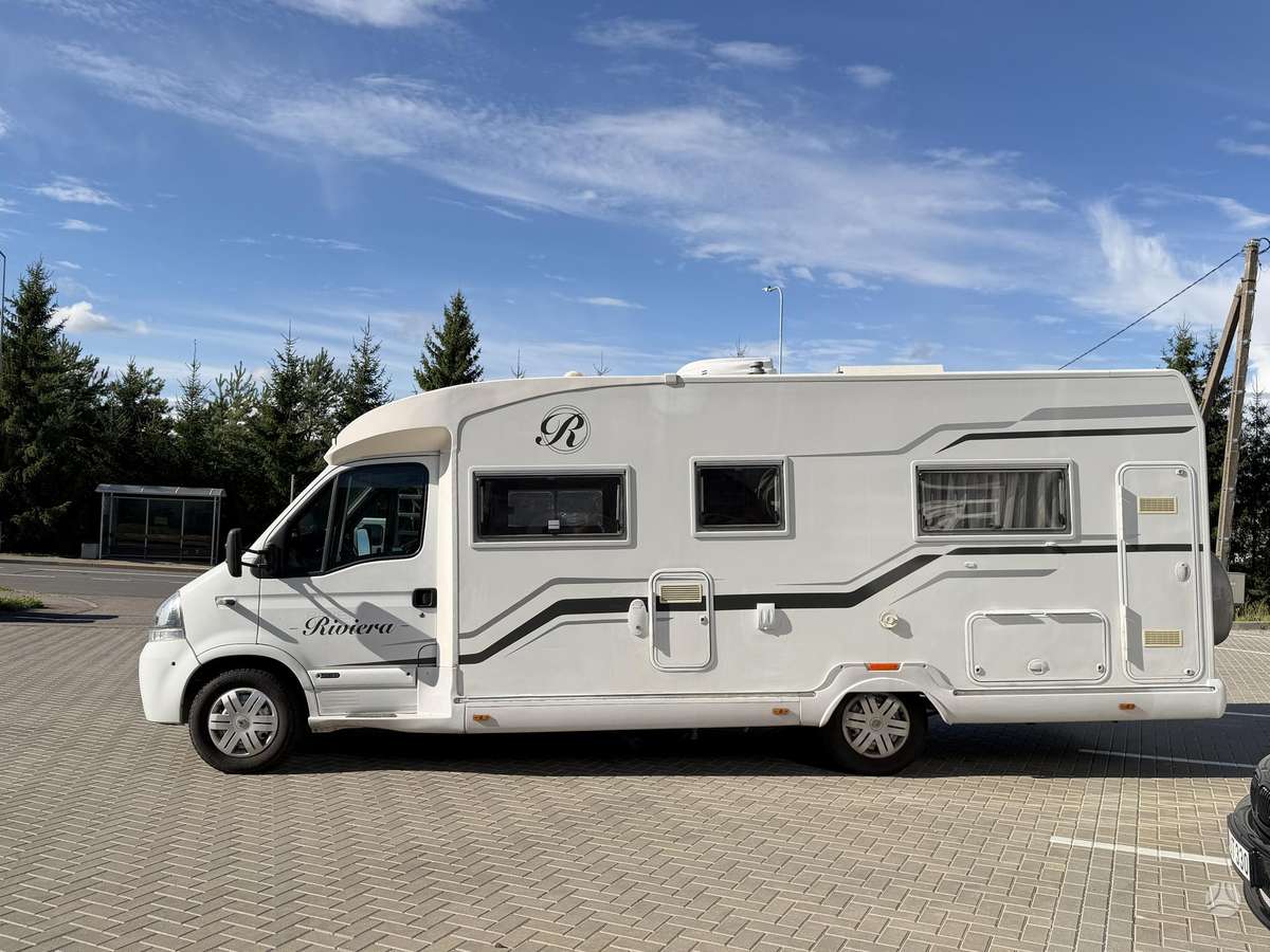 Renault Riviera, campers