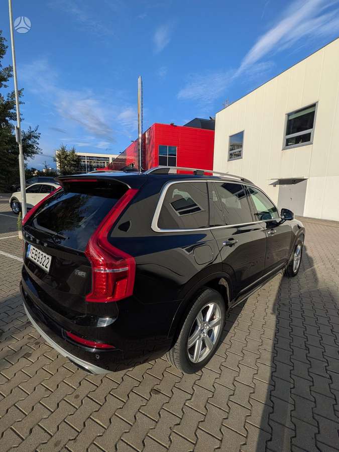 Volvo XC90 - 5