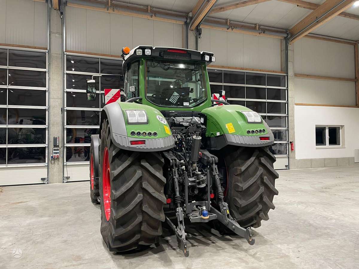 Fendt 1050, traktoriai