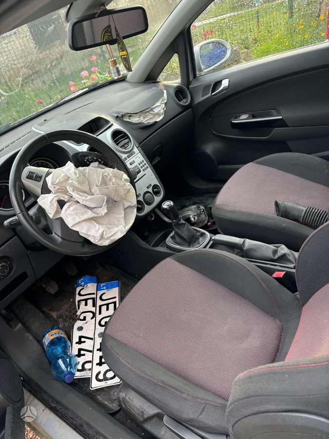 Opel Corsa, 1.4 l., hatchback