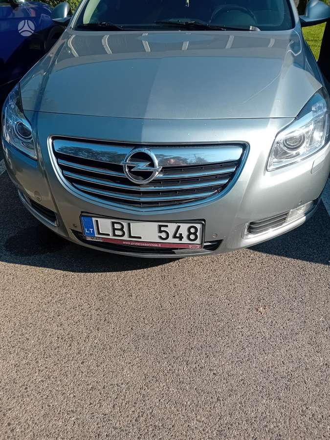 Opel Insignia, 2.0 l., universalas