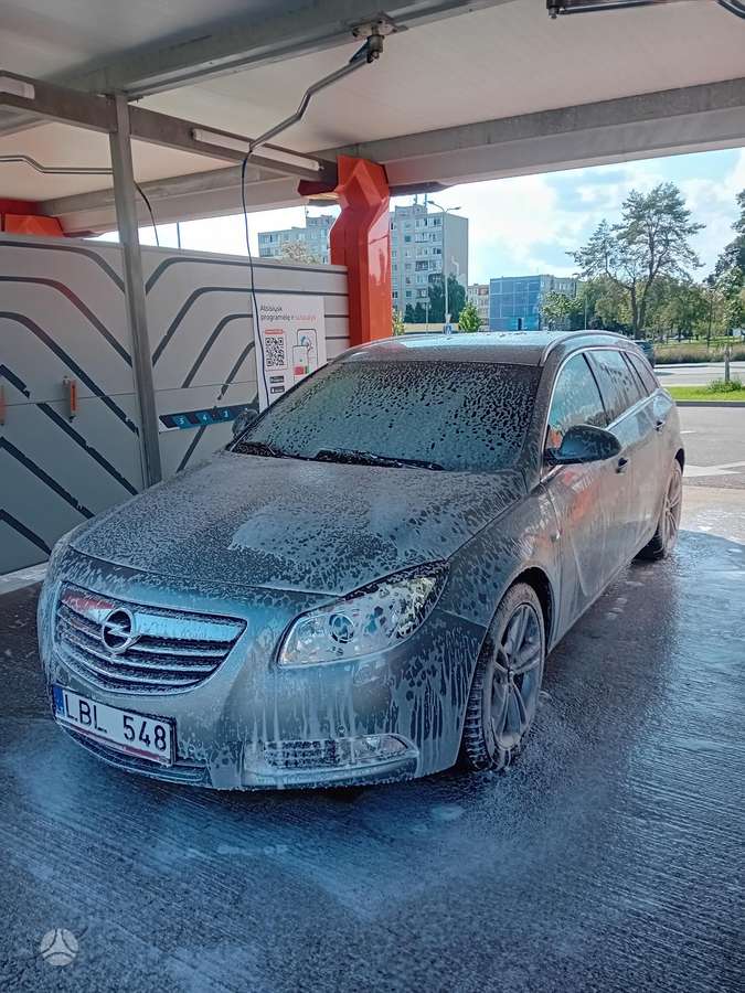 Opel Insignia, 2.0 l., Универсал