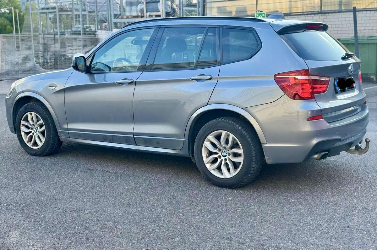 BMW X3, 2.0 l., off-road / crossover