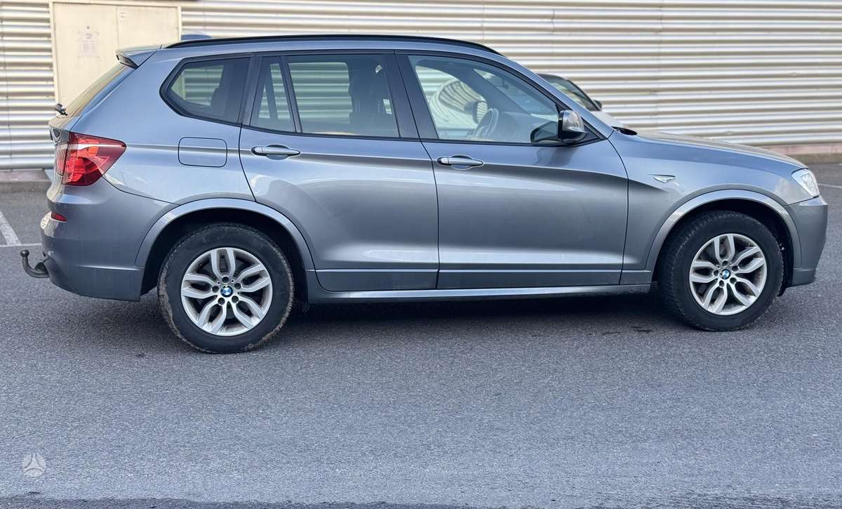 BMW X3, 2.0 l., Внедорожник / Кроссовер