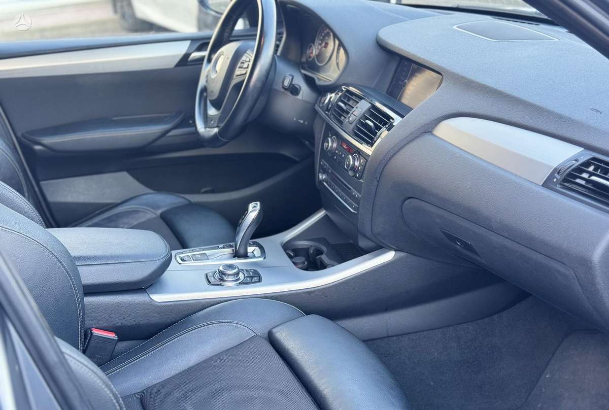 BMW X3, 2.0 l., Внедорожник / Кроссовер