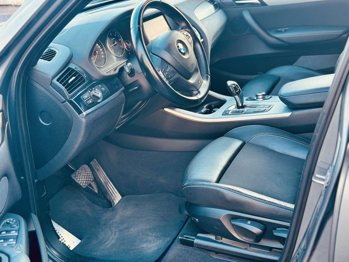BMW X3, 2.0 l., Внедорожник / Кроссовер