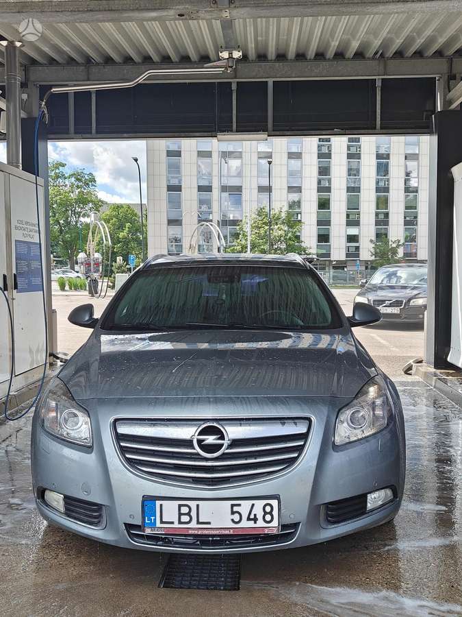 Opel Insignia, 2.0 l., universalas