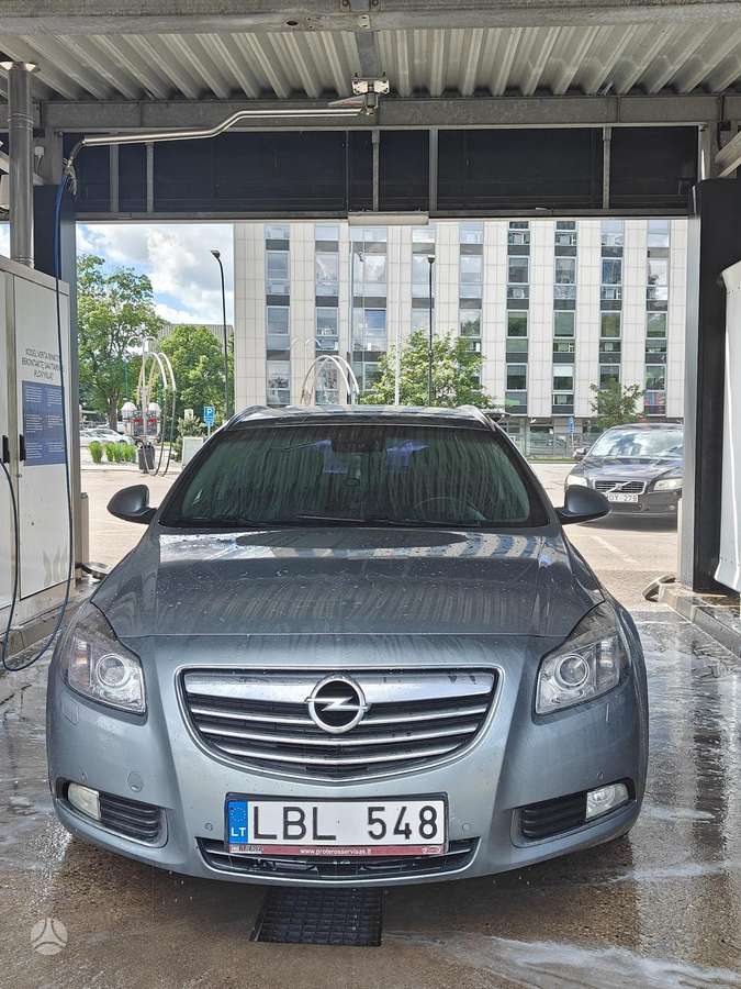 Opel Insignia, 2.0 l., Универсал