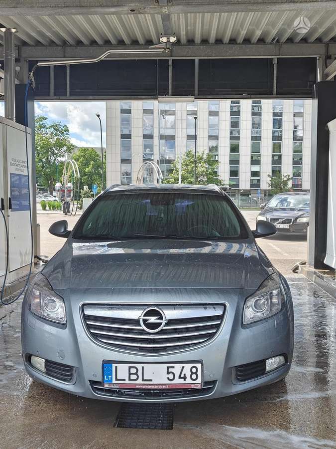 Opel Insignia, 2.0 l., universalas