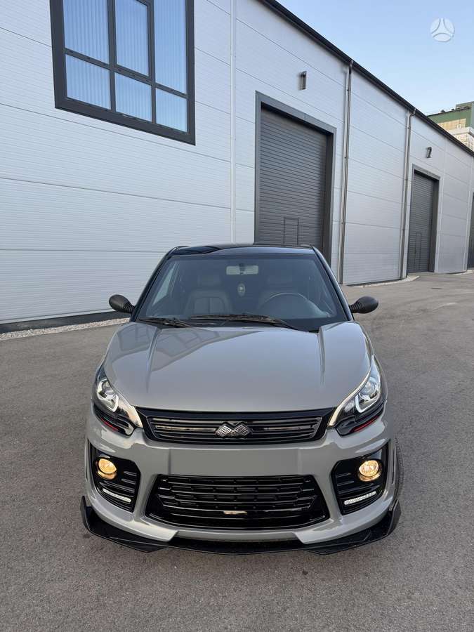 Ligier JS50, 0.5 l., hatchback