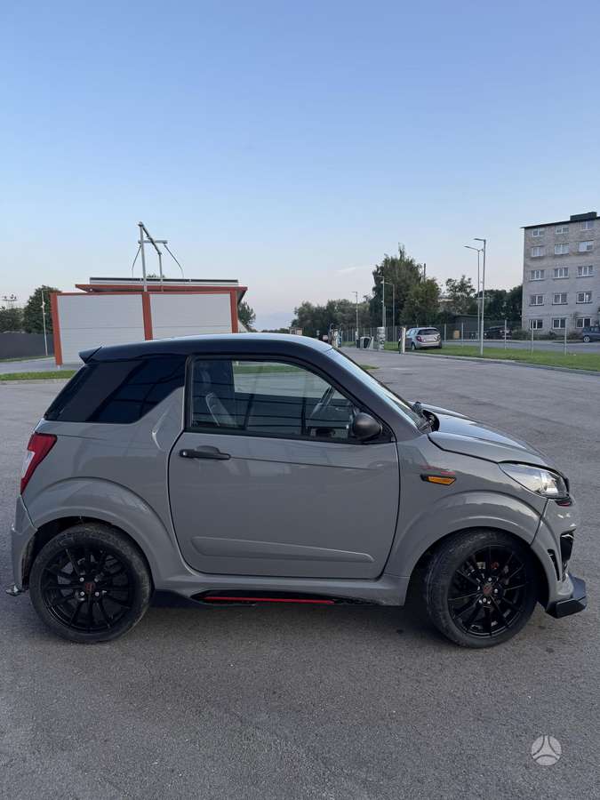 Ligier JS50, 0.5 l., Хэтчбек