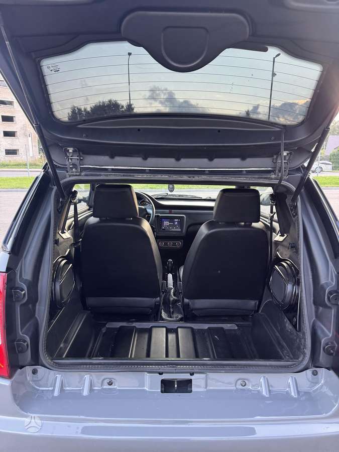 Ligier JS50, 0.5 l., hatchback