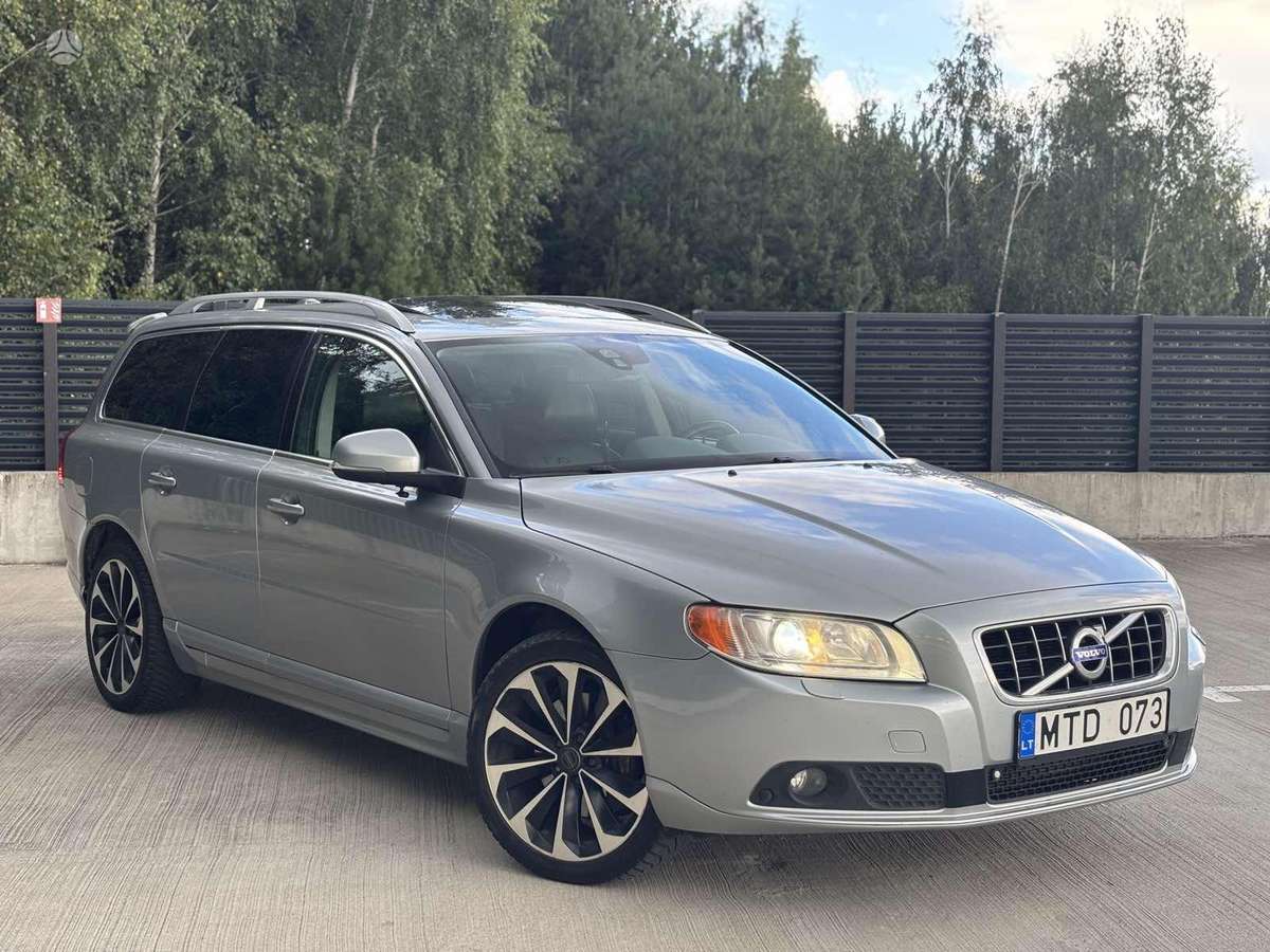Volvo V70, 2.0 l., Универсал