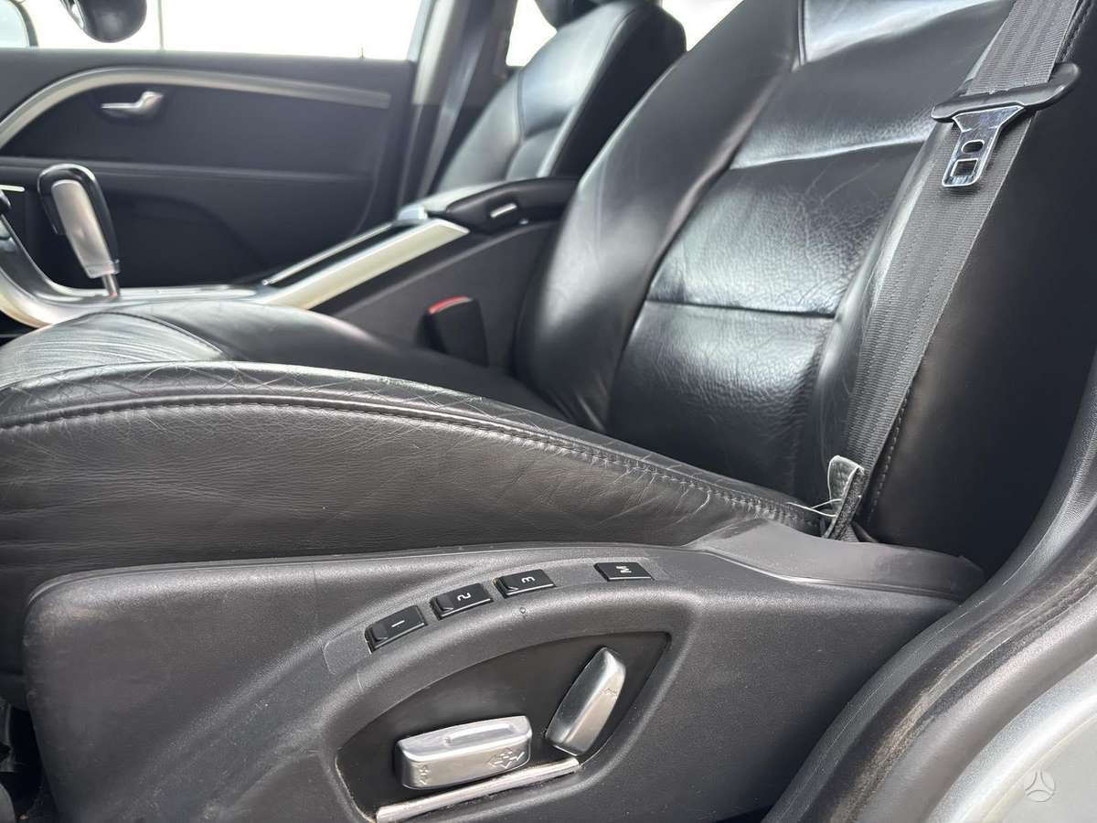 Volvo V70, 2.0 l., Универсал