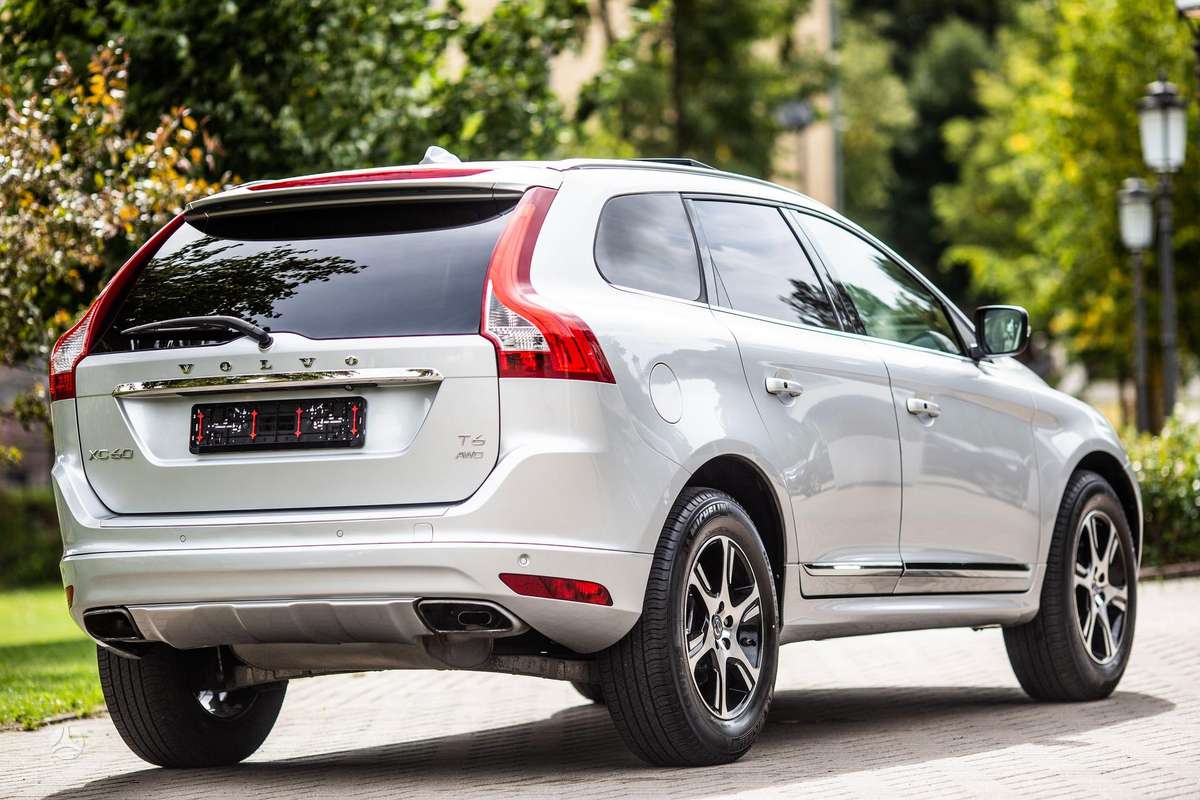 Volvo XC60 - 3