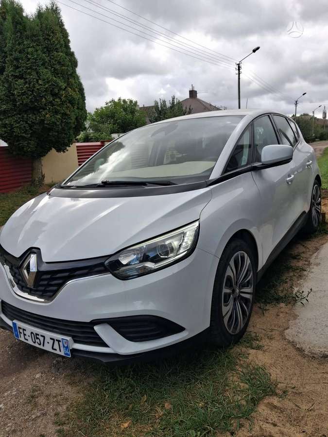 Renault Scenic - 8