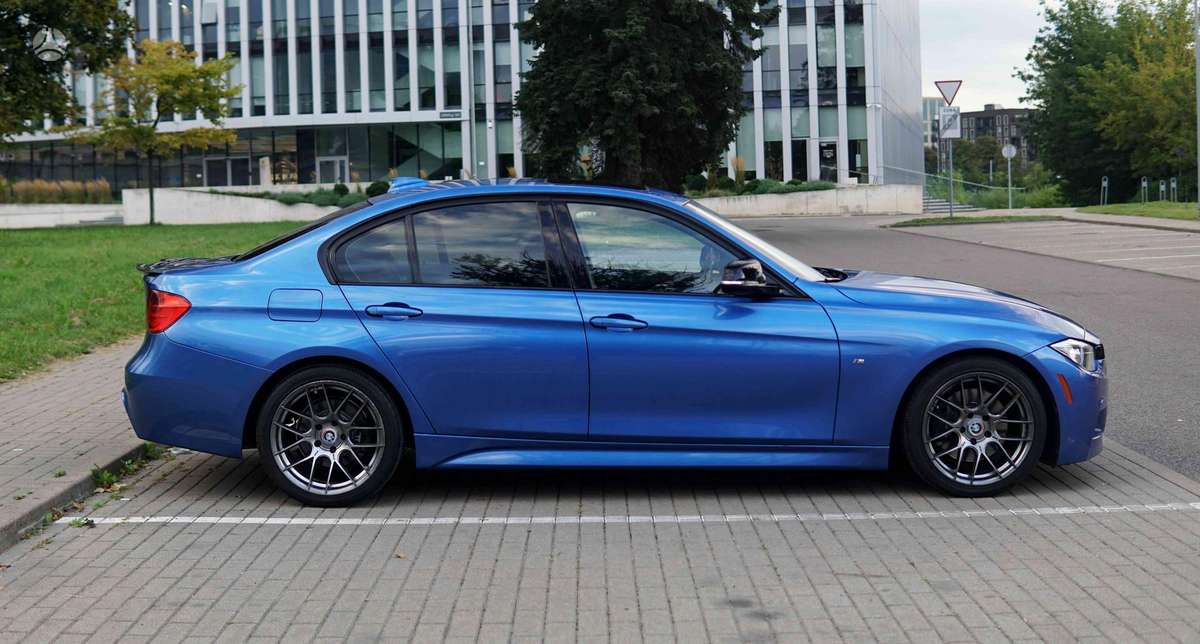 BMW 328, 2.0 l., Седан