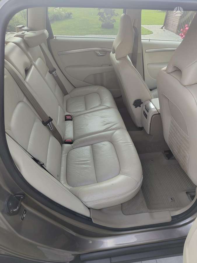 Volvo XC70, 3.2 l., Универсал