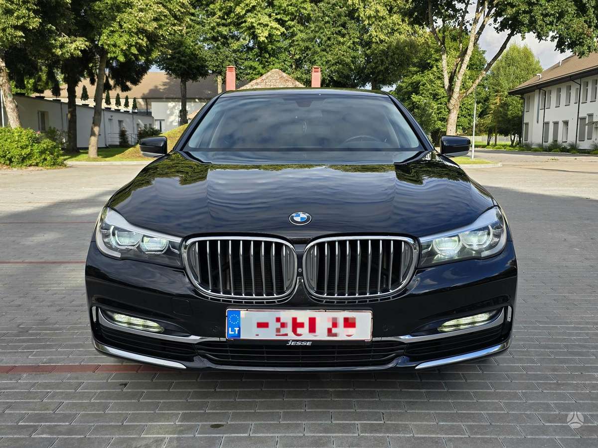 BMW 730, 3.0 l., Седан