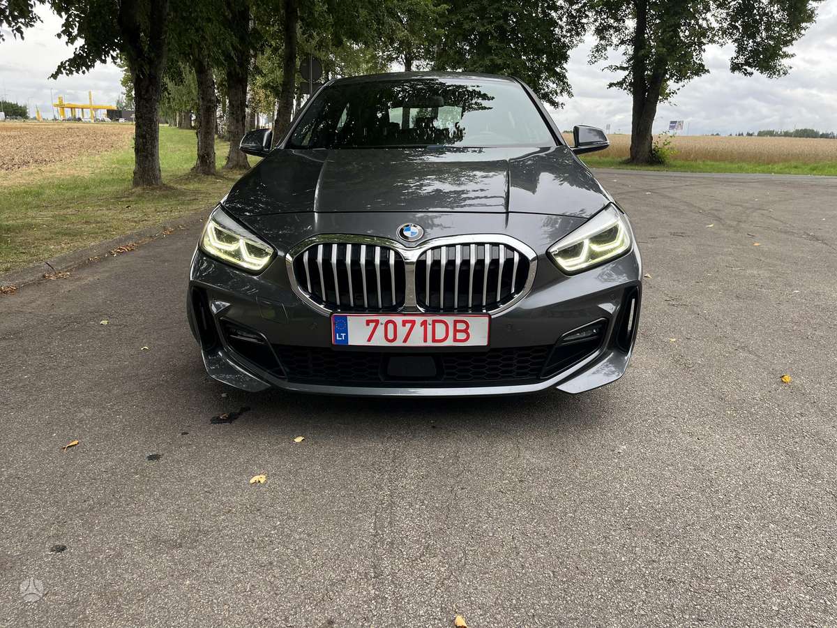 BMW 118, 2.0 l., Хэтчбек