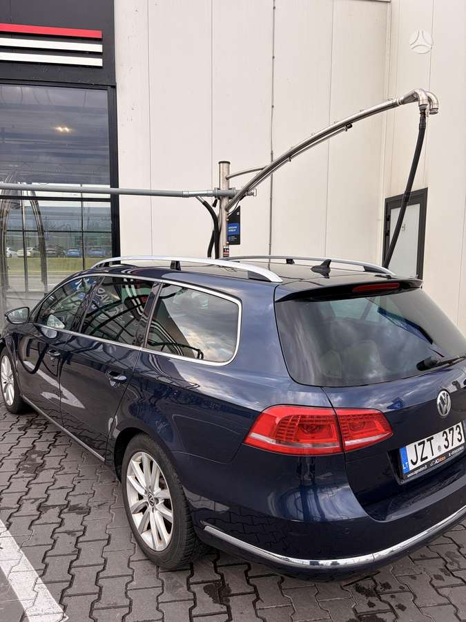 Volkswagen Passat, 2.0 l., Универсал