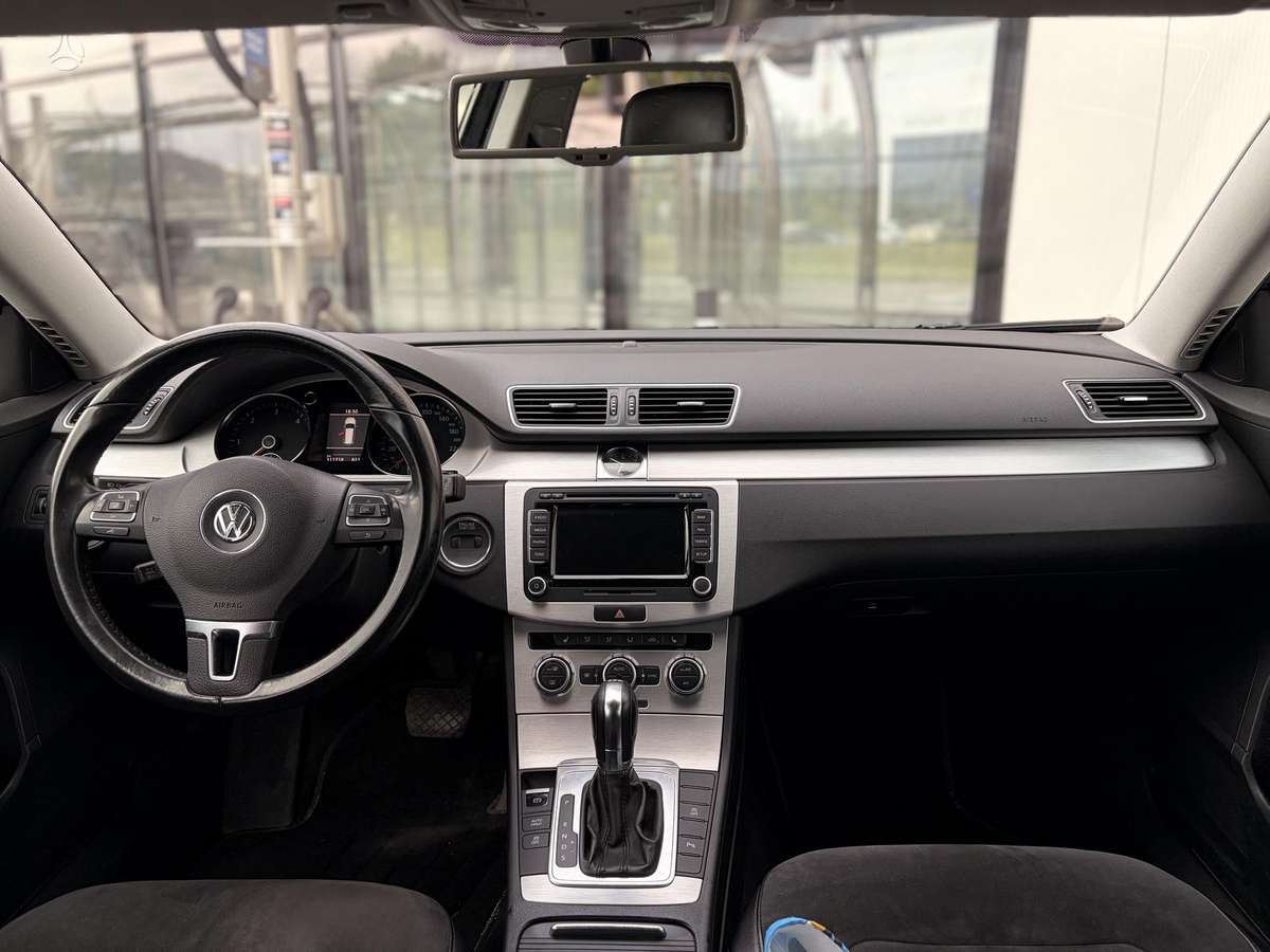 Volkswagen Passat, 2.0 l., Универсал