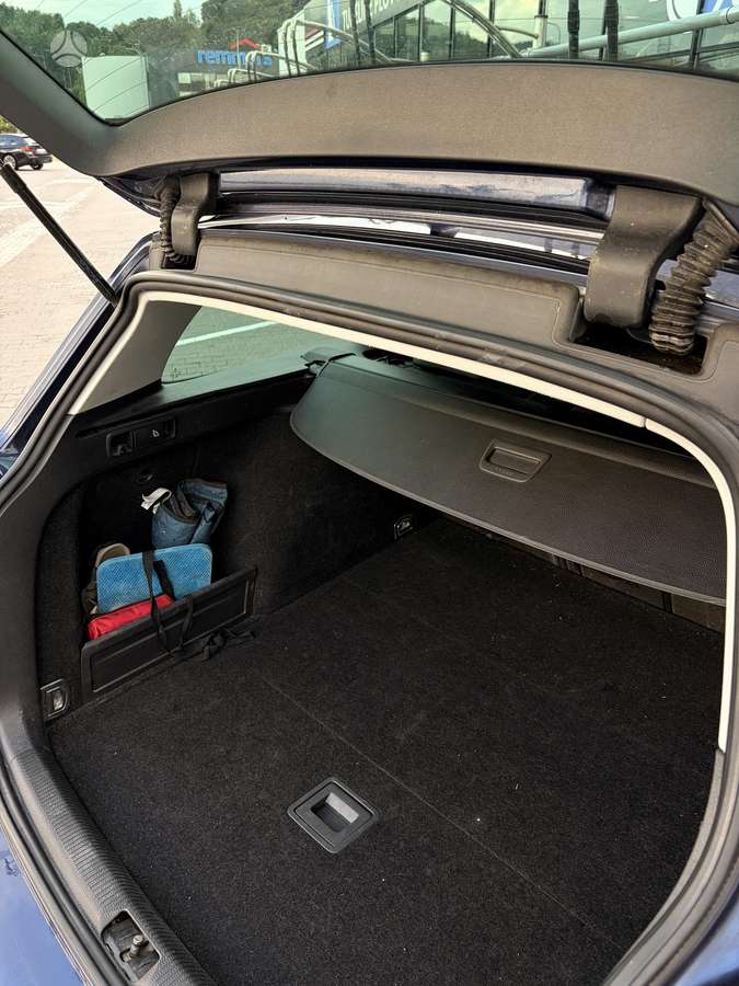 Volkswagen Passat, 2.0 l., Универсал