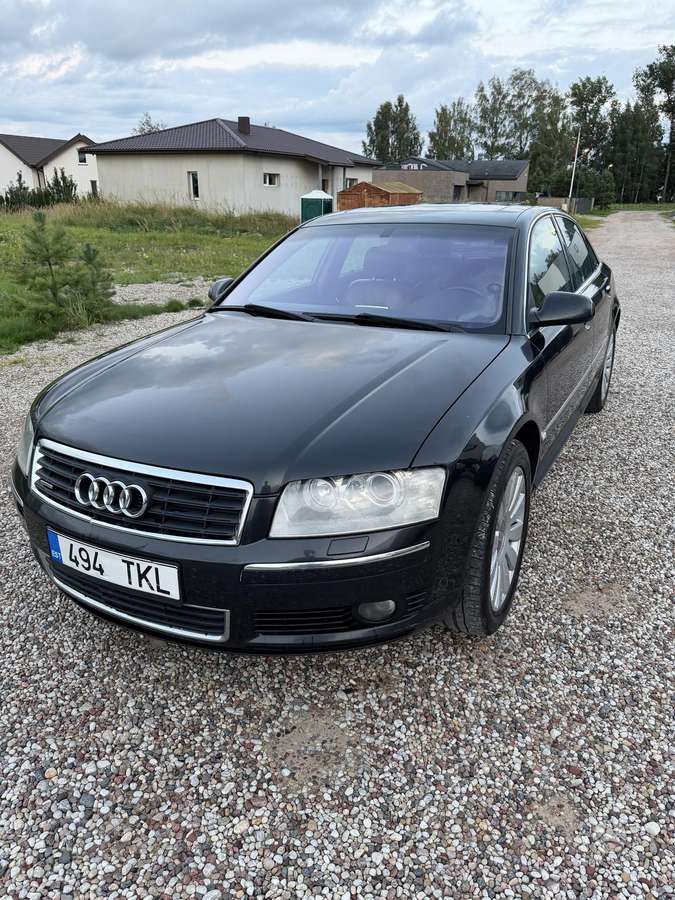 Audi A8, 3.9 l., Седан