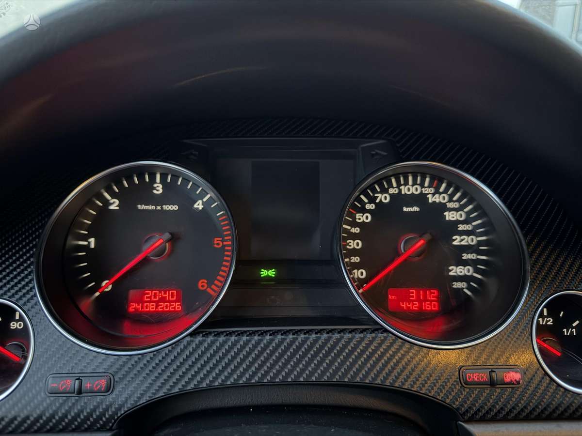 Audi A8, 3.9 l., Седан