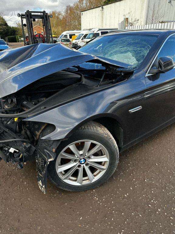 BMW 5 serija
