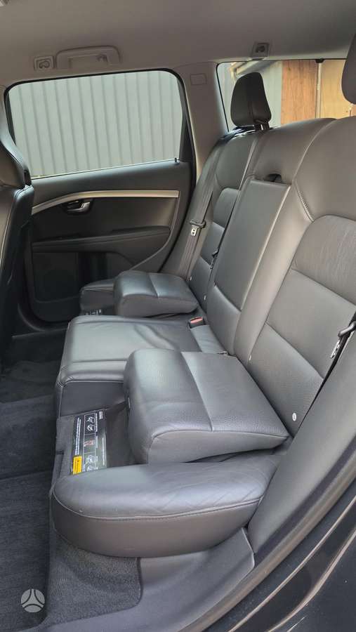 Volvo V70, 2.0 l., wagon