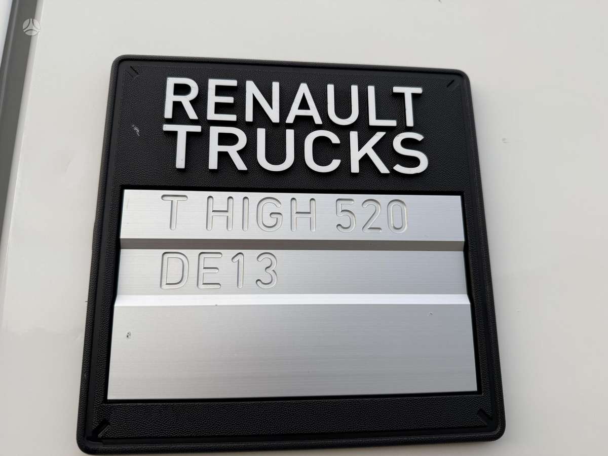 Renault T 520, single sleeper
