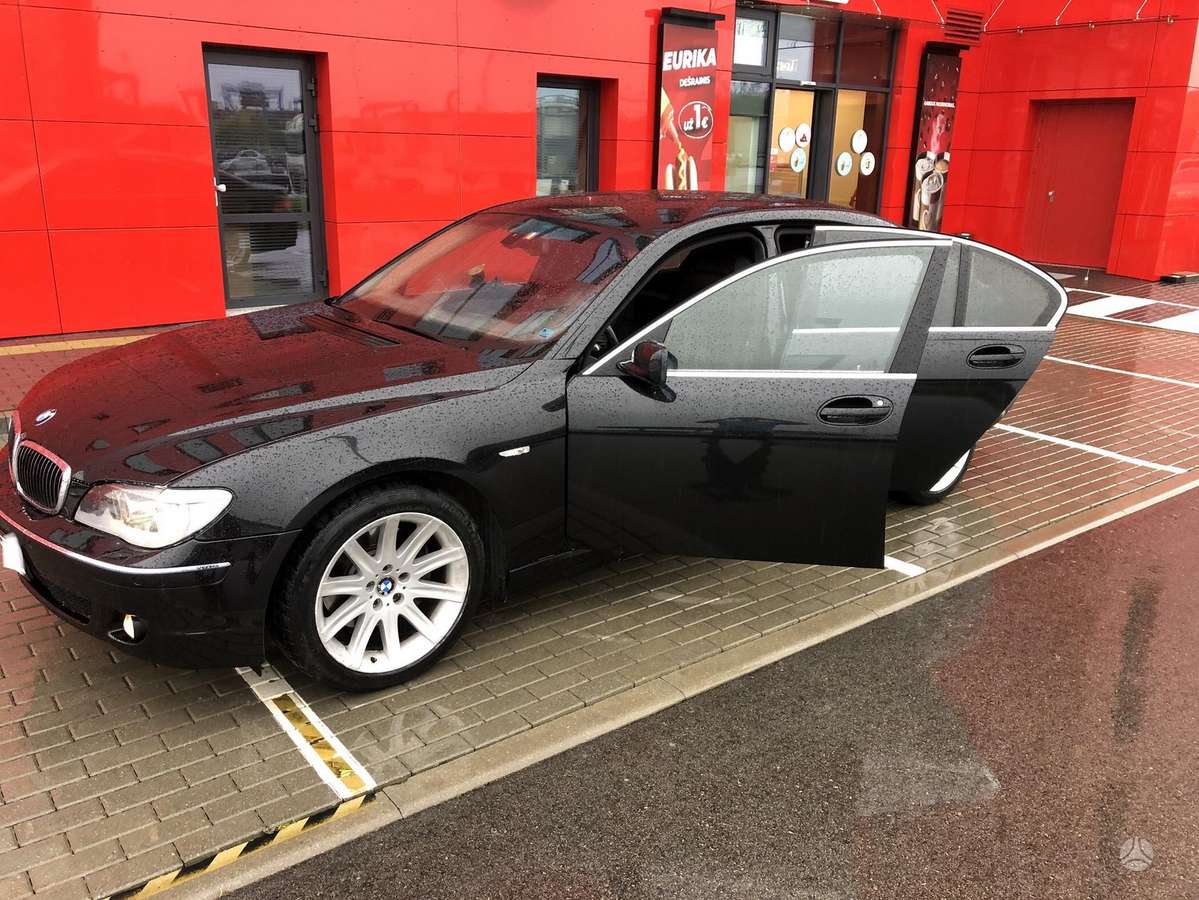 BMW 730, 3.0 l., Седан